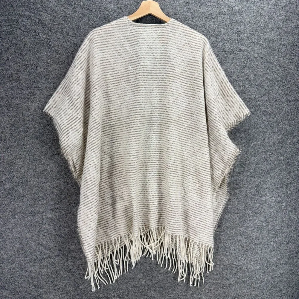 Sonoma Cape Women M Medium Gray Geometric Fringe Open Front Short Sleeve Casual